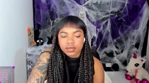 Snapshot of _marcela_22 chatting on 11.02.25 MARCELA online show from 11.02.25