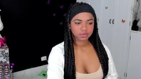 Snapshot of _marcela_22 chatting on 11.06.25 MARCELA online show from 11.06.25