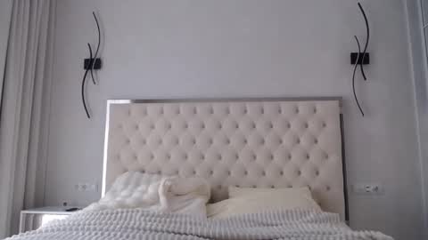  margaritka  online show from 11.18.25