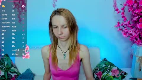 Snapshot of _mari_so chatting on 05.29.26 Scarlett online show from 05.29.26