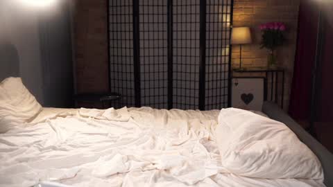 Marie -   -25 discount online show from 01.05.25