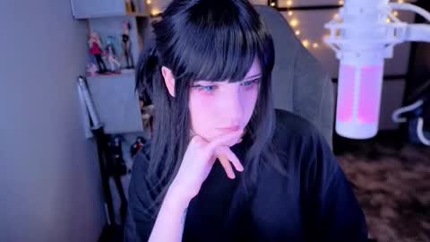 Mariko online show from 11.13.25