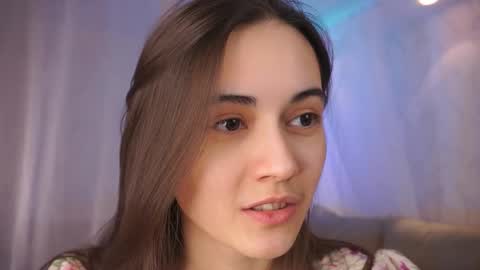  Gwen  online show from 03.01.25