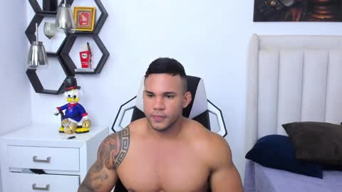 _matthew_santos_ online show from 01.17.25