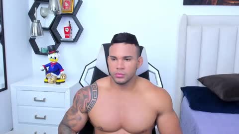 _matthew_santos_ online show from 01.29.25