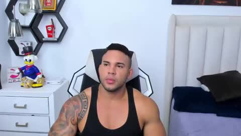 _matthew_santos_ online show from 02.10.25