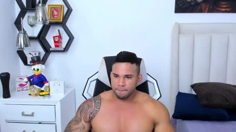 _matthew_santos_ online show from 02.12.25