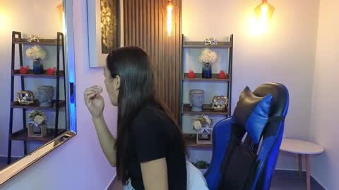 Snapshot of _mia_rebel chatting on 02.03.26 Mia online show from 02.03.26