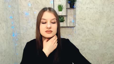 Mia online show from 02.23.25