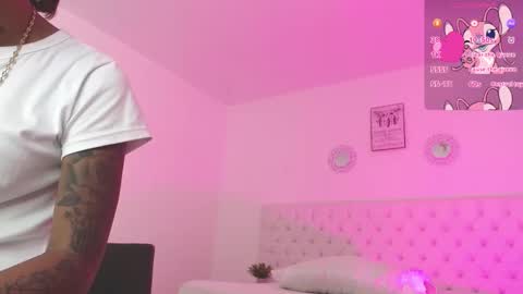 Paula online show from 09.09.25