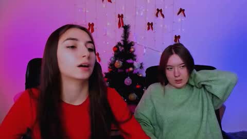 Snapshot of _mila_fire chatting on 12.23.25 your Mila online show from 12.23.25