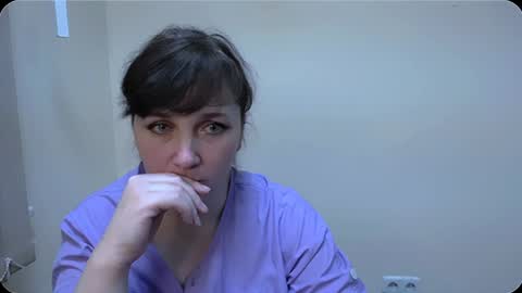 Snapshot of _miranda_sun chatting on 12.18.24 Miranda online show from 12.18.24