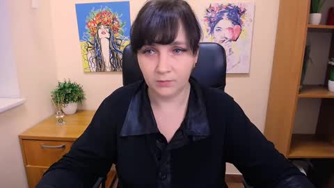 Snapshot of _miranda_sun chatting on 02.27.25 Miranda online show from 02.27.25