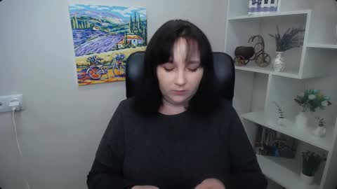 Snapshot of _miranda_sun chatting on 11.17.25 Miranda online show from 11.17.25