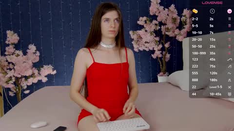 Snapshot of _mirror_girl chatting on 10.02.25 Victoria online show from 10.02.25