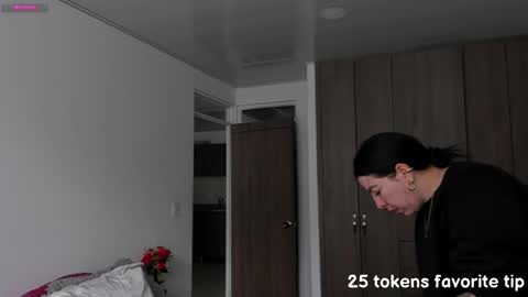 _miss_coco_ online show from 02.04.25