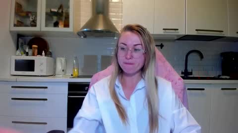 Eva online show from 10.04.25