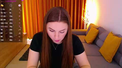 Mia online show from 02.11.25