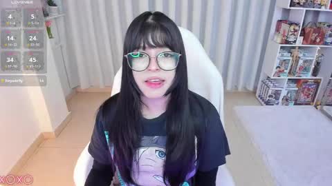 Snapshot of _misshoneyxx chatting on 04.14.26 Hanna Idependent Model online show from 04.14.26