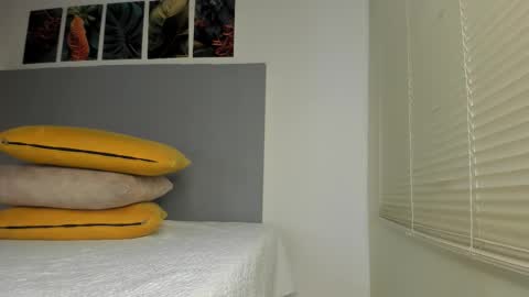 _molly_rosse_ online show from 11.01.25