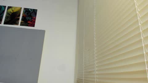 _molly_rosse_ online show from 12.02.25