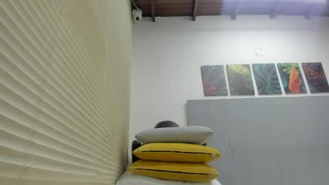 _molly_rosse_ online show from 04.25.26