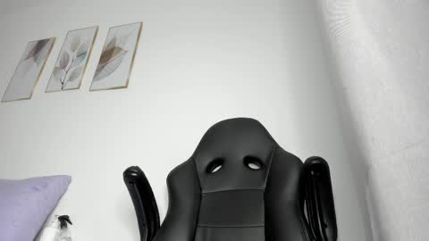 Snapshot of _molly_rosse_ chatting on 05.22.26 _molly_rosse_ online show from 05.22.26