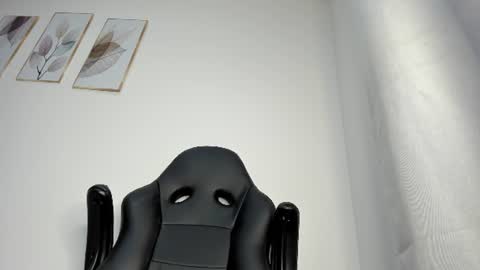 Snapshot of _molly_rosse_ chatting on 06.23.26 _molly_rosse_ online show from 06.23.26