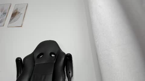 Snapshot of _molly_rosse_ chatting on 06.25.26 _molly_rosse_ online show from 06.25.26