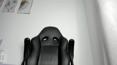 Snapshot of _molly_rosse_ chatting on 08.03.26 _molly_rosse_ online show from 08.03.26