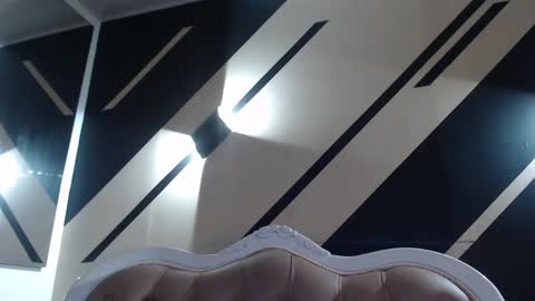 Molly online show from 03.02.25