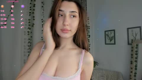 Snapshot of _monnytoon_ chatting on 05.11.26 Eva online show from 05.11.26
