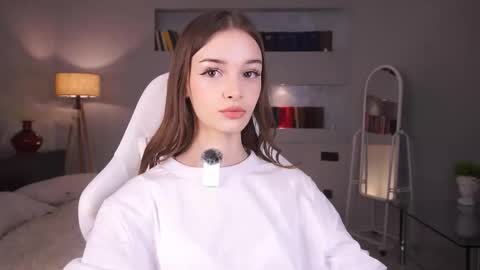 Snapshot of _moonlit_melody_ chatting on 02.27.26 Margo online show from 02.27.26