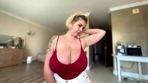 Snapshot of _morpho_ chatting on 02.28.26 Francine Aisi Morpho - a genus of blue butterflies. online show from 02.28.26