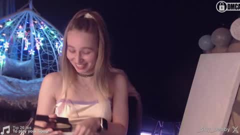 Snapshot of _mother_of_cats chatting on 02.10.25 Debby online show from 02.10.25