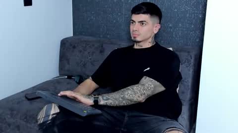 Snapshot of _mrcock_ chatting on 02.08.26 _mrcock_ online show from 02.08.26