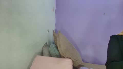 Snapshot of _mystic_luna chatting on 11.08.25 Luna online show from 11.08.25