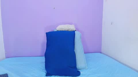 Snapshot of _mystic_luna chatting on 11.19.25 Luna online show from 11.19.25