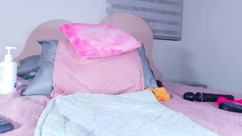 Snapshot of _mystic_luna chatting on 03.08.26 Luna online show from 03.08.26