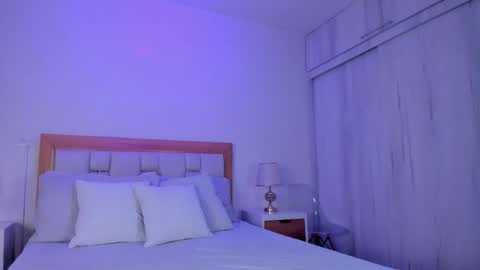 Snapshot of _natasha18_ chatting on 02.11.26 Natasha online show from 02.11.26