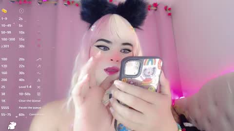 _natsuki online show from 01.05.25