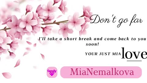 Snapshot of _nemalkovamia chatting on 12.26.24 Mia with a big heart  online show from 12.26.24