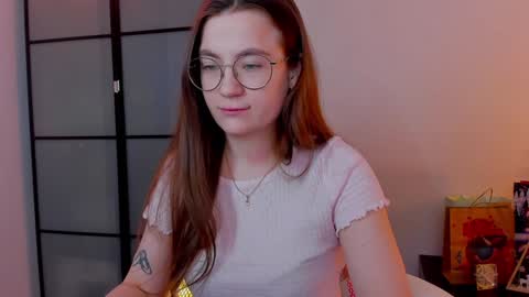 Snapshot of _nemalkovamia chatting on 01.29.25 Mia with a big heart  online show from 01.29.25