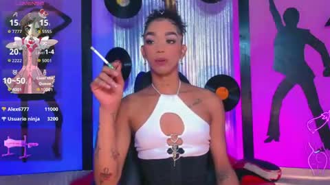 Nicky  Please help me with your thumbs up its importan online show from 07.10.26