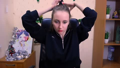 Nica online show from 12.22.24