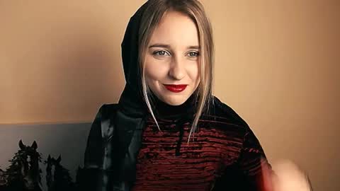 Nica online show from 10.31.25