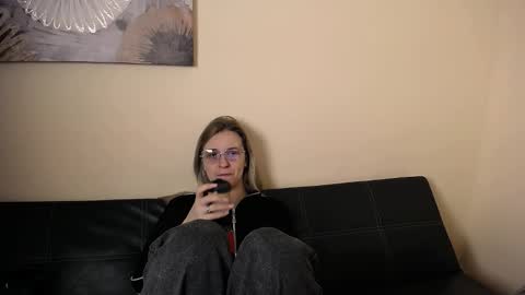 Nica online show from 03.05.26