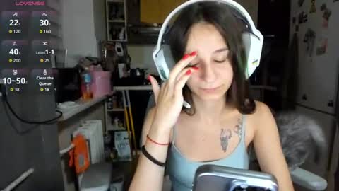Snapshot of _nika_kik chatting on 07.04.26 Nika online show from 07.04.26