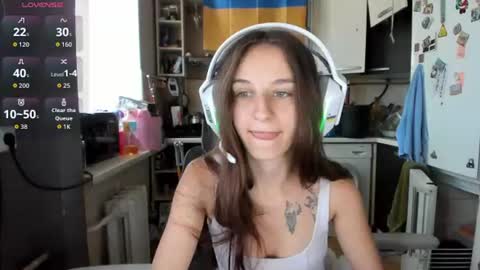 Snapshot of _nika_kik chatting on 07.05.26 Nika online show from 07.05.26