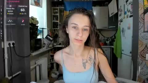 Snapshot of _nika_kik chatting on 08.04.26 Nika online show from 08.04.26